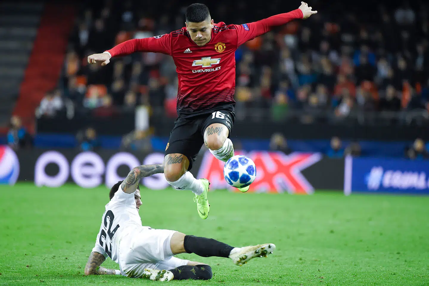 Marcos Rojo kom til Manchester United i 2014, men har været udlejet til Estudiantes i Argentina siden januar 2020.