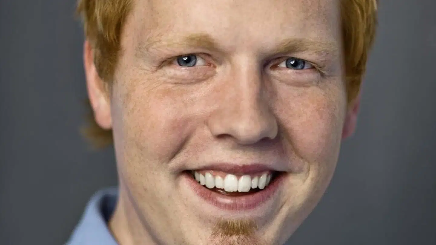 Benjamin Rud Elberth er digital rådgiver og direktør i Elberth Kommunikation. Han har tidligere arbejdet med kommunikation i Socialdemokratiet som digital chef.