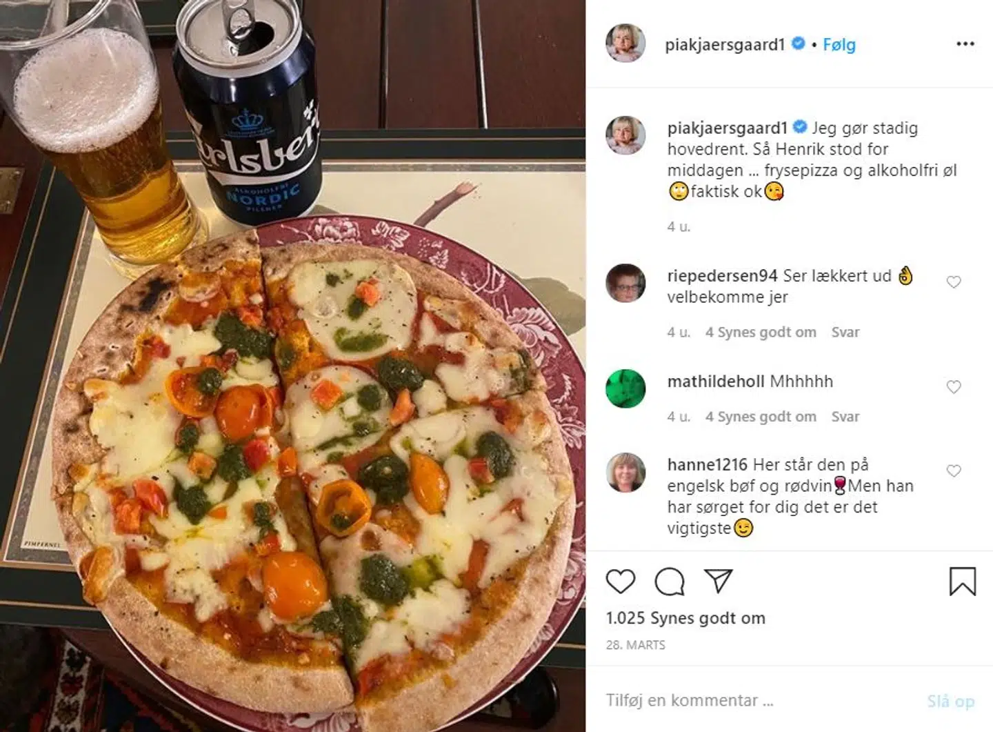 PIa Kjærsgaard er også fan af madbilleder: Her mandens frysepizza.