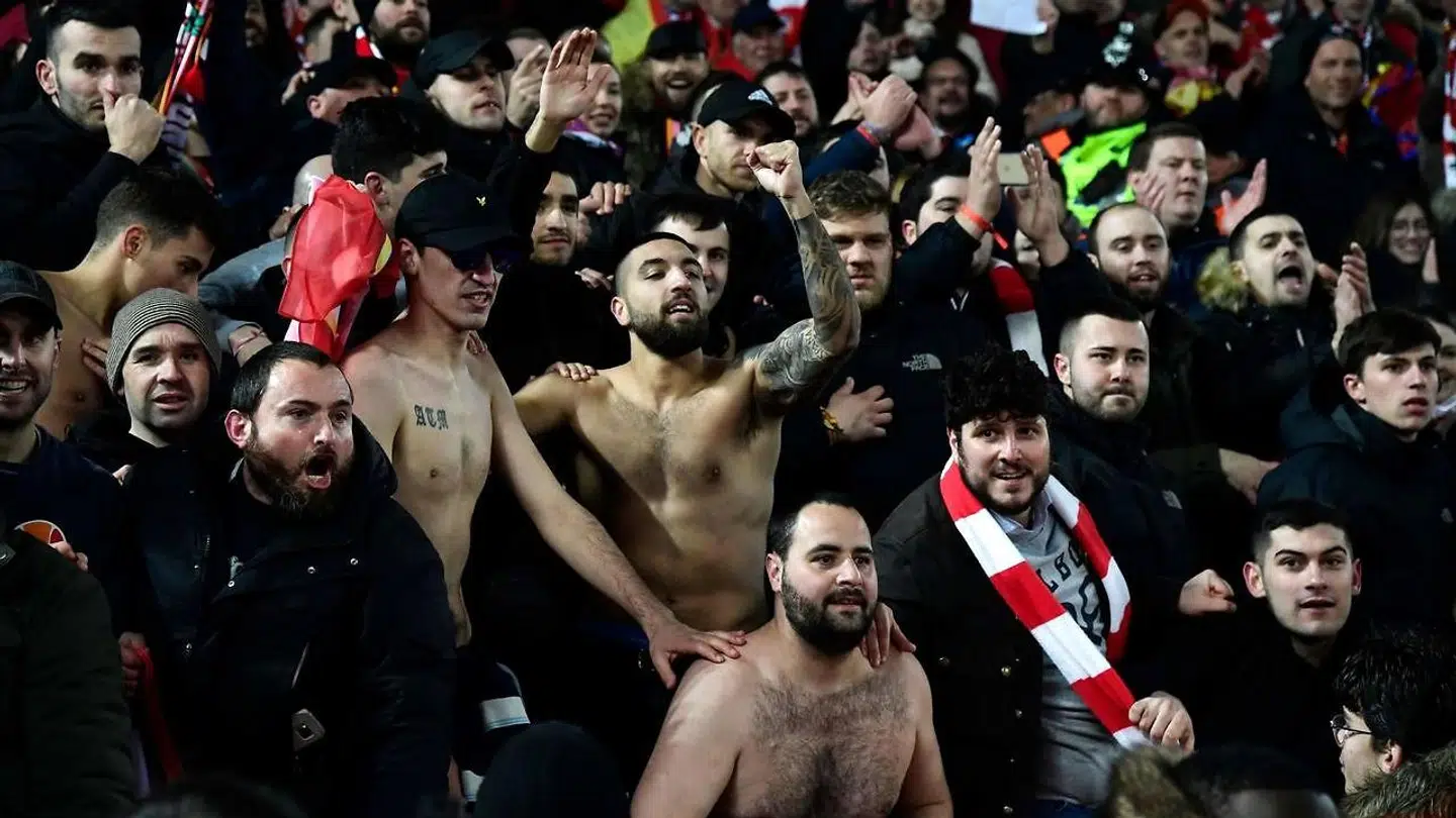 Tilskuere ved kampen mellem Atletico Madrid og Liverpool på Anfield 11. marts.