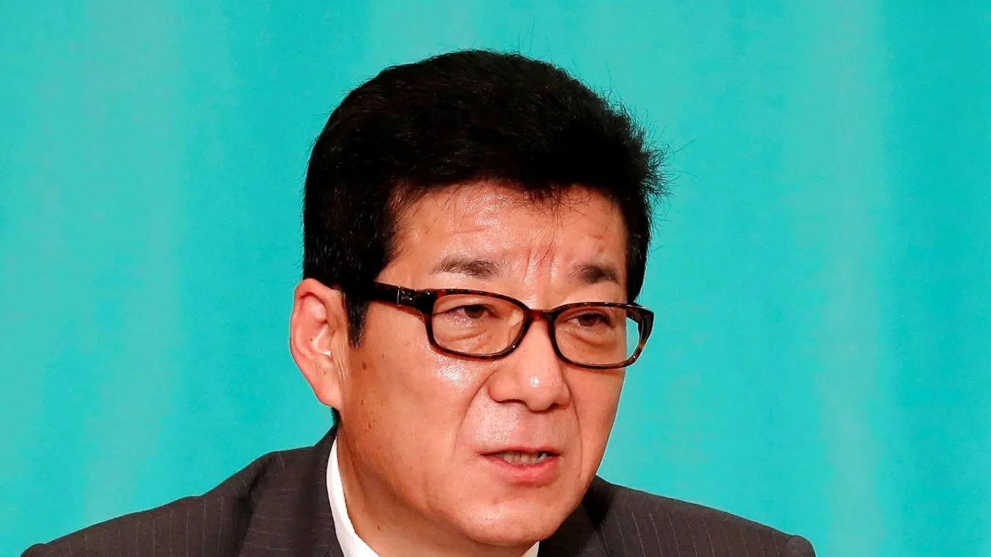 Ichiro Matsui er borgmester i Osaka og opfordrer mænd til at handle i stedet for langsomme kvinder.
