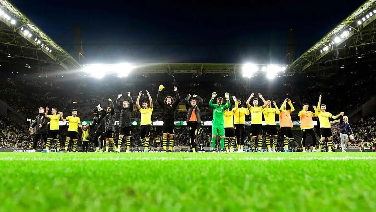 Dortmund og de andre klubber skal iføre deres spillere masker.