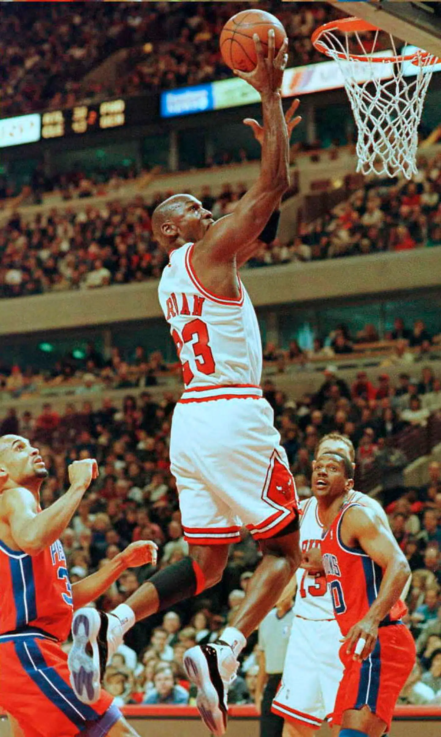 Michael Jordan i den legendariske 23-trøje.