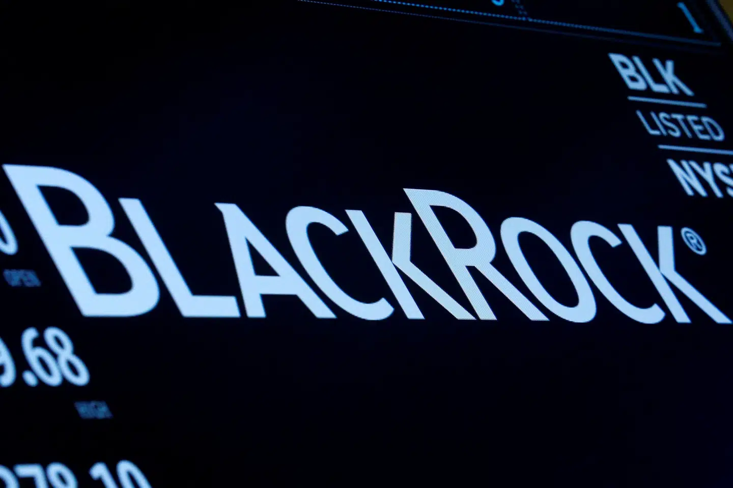 Blackrock er verdens største kapitalforvalter og har i alt 44.222 milliarder kroner under forvaltning. Det svarer til mere end 20 gange størrelsen på Danmarks økonomi. Brendan Mcdermid/Reuters