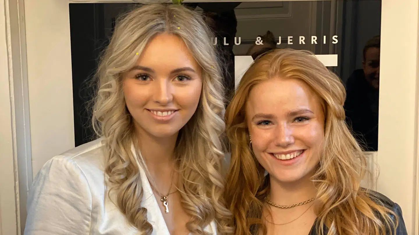 Anne-Louise Schaadt (tv.) og Freja Jerris var glade ved åbningen af deres nye salon. Foto: Salon Kant