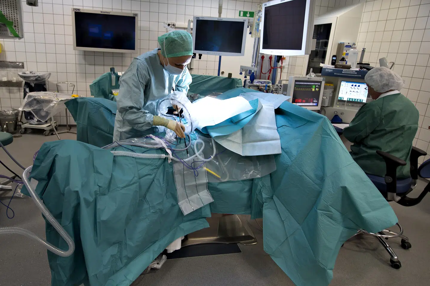 Det er uvist, hvor mange operationer, der er aflyst under coronakrisen. En professor vurderer, at det handler om 25.000-30.000 operationer. (Arkivfoto). Henning Bagger/Ritzau Scanpix