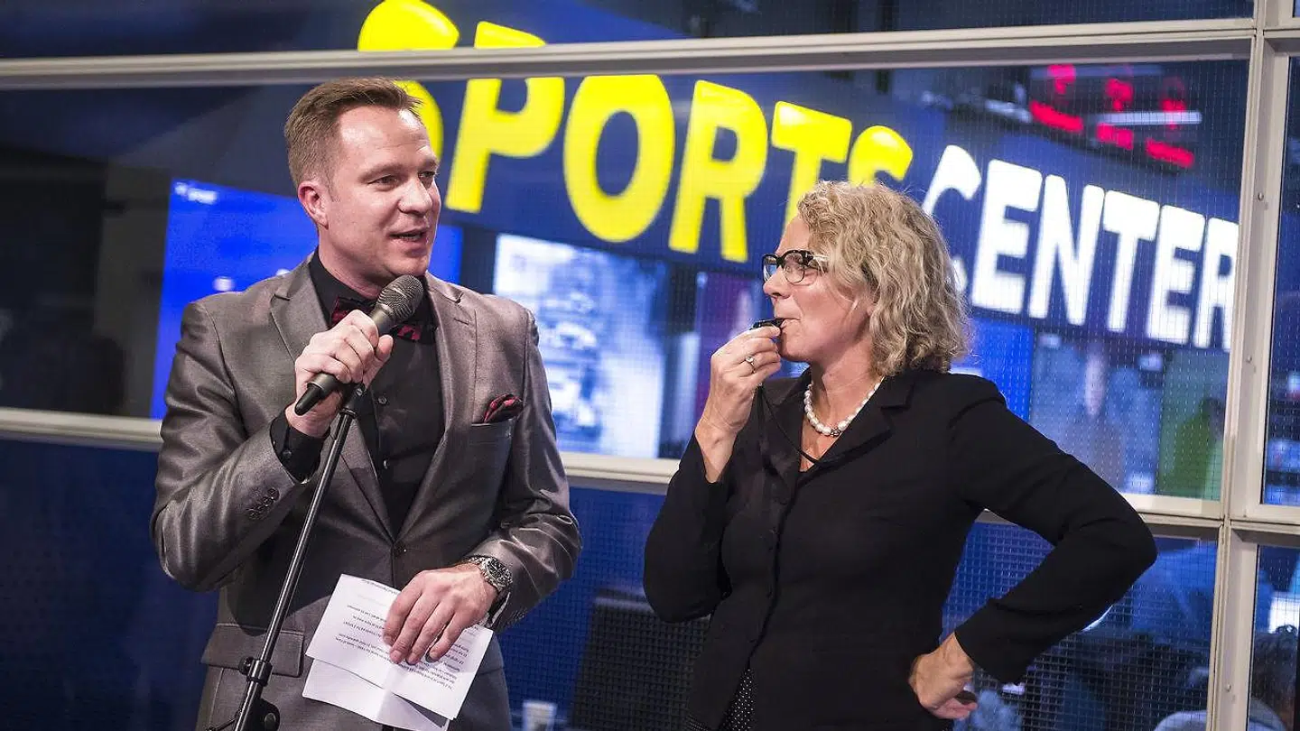 Frederik Lauesen (tv.), sportschef på TV2.