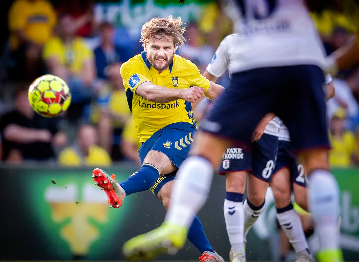 Kasper Fisker pådrog sig en alvorlig knæskade i kampen mellem Brøndby og AGF på Brøndby Stadion, søndag den 25 august 2019.