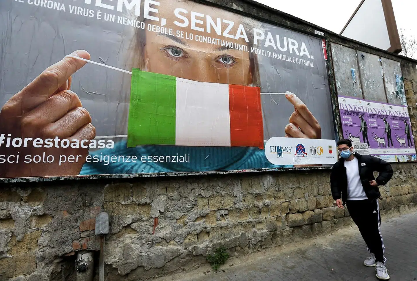 Italierne har været et af de hårdest ramte af coronavirus. Men nu kan en endelig løsning være på vej.