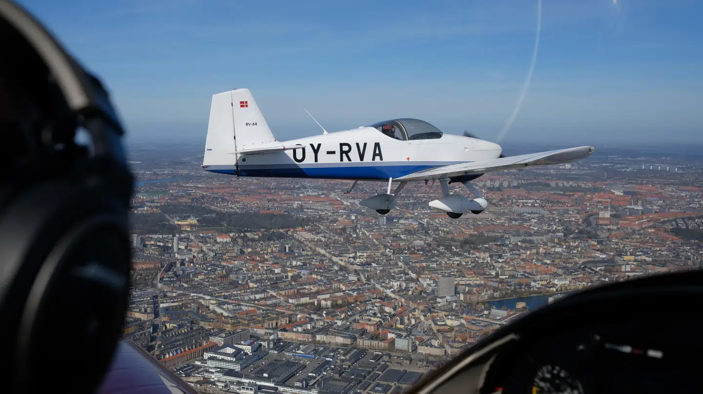 Udsigten fra det ene fly undervejs på turen fra Roskilde til København.