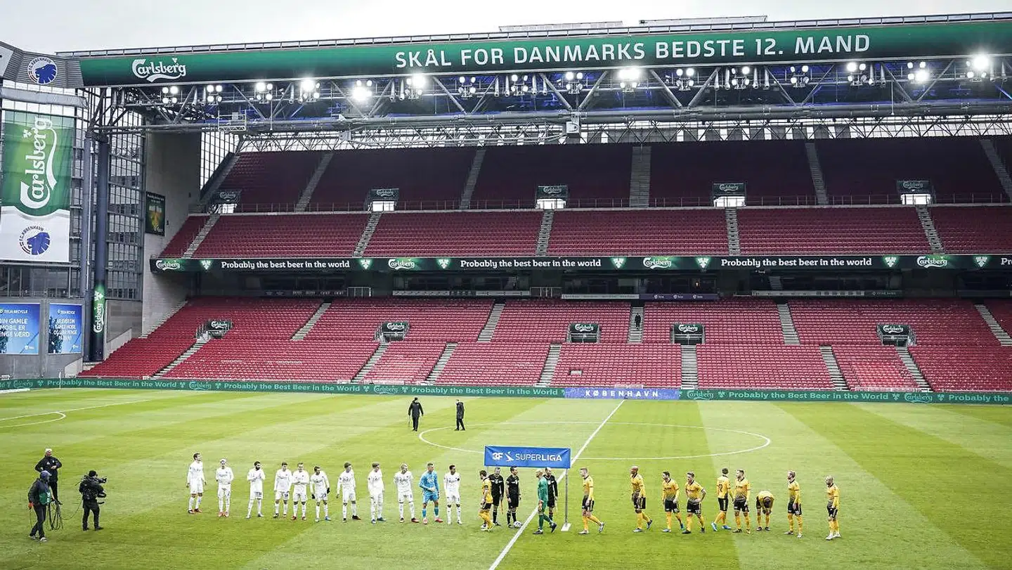 Sådan så det ud, da FCK og AC Horsens tørnede sammen for tomme tribuner i marts.