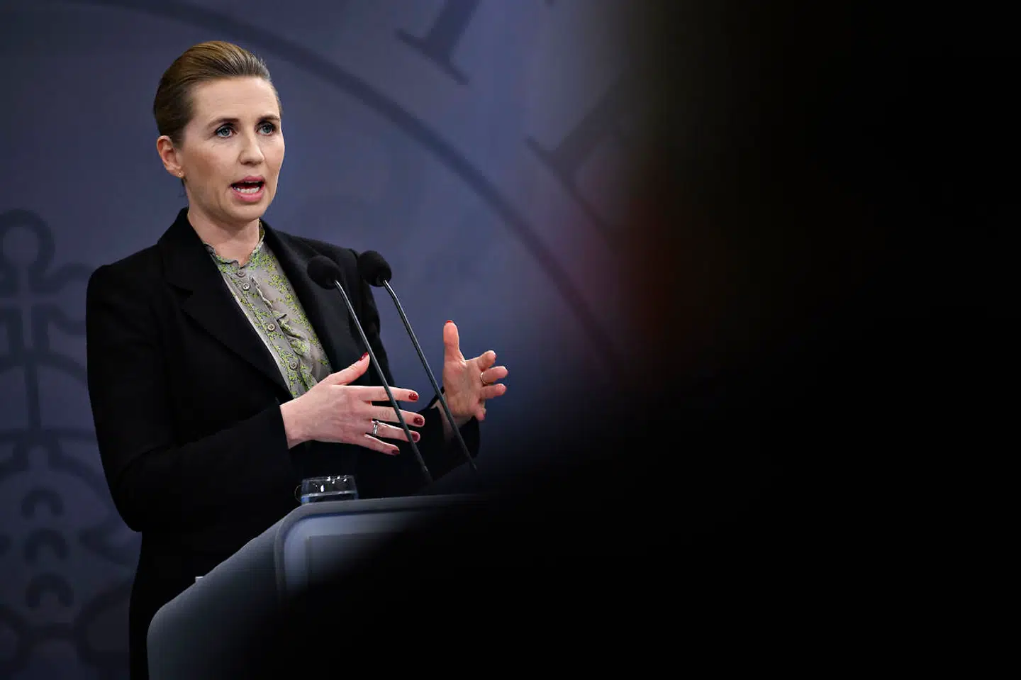 Statsminister Mette Frederiksen (S) afholder pressemøde om COVID-19 i Danmark i Spejlsalen i Statsministeriet mandag den 6. april 2020.