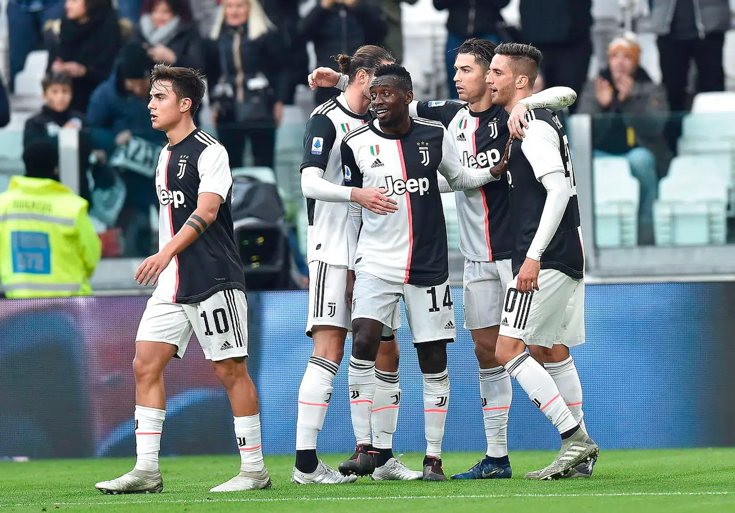 Juventus-stjernere bliver ikke betalt for deres job i disse måneder.