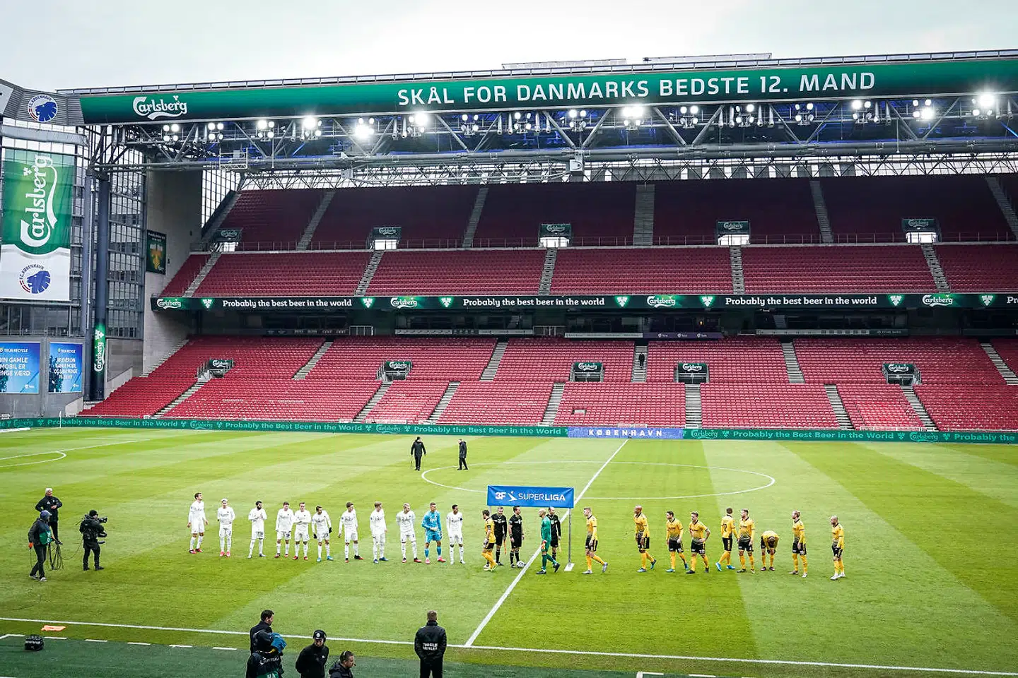 Sådan bliver synet i resten af 2019-20-sæsonen: Tomme tribuner.