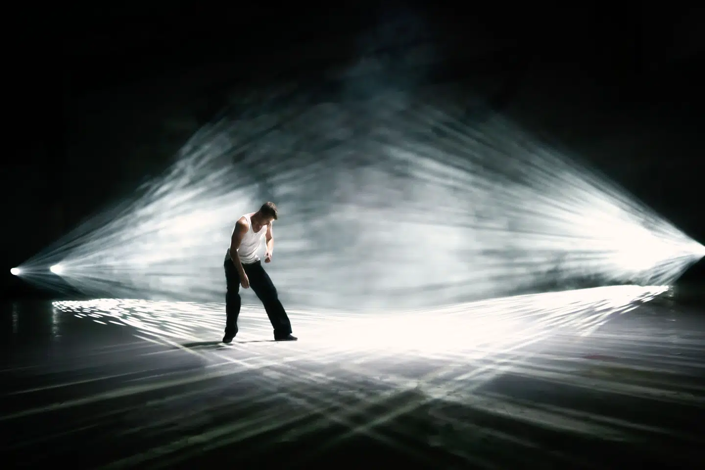 I 2003 var Lasse Eckstrøm Jensen, under navnet Laze, popstjerne med et internationalt hit.