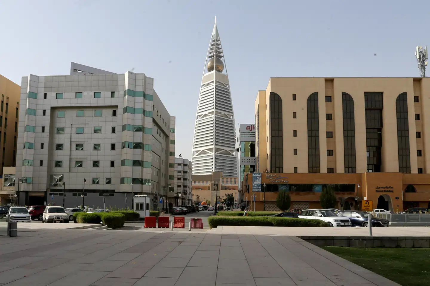 Saudi-Arabiens hovedstad, Riyadh, er stort set mennesketom som følge af coronavirusset. Ahmed Yosri/Reuters