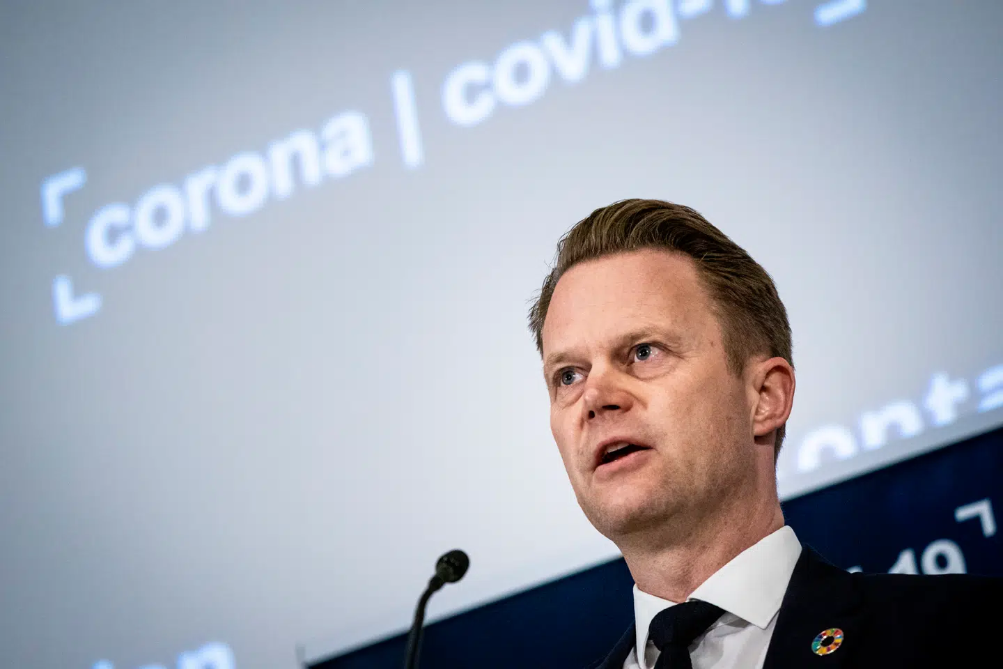 Kom hjem nu, før det er for sent, siger udenrigsminister Jeppe Kofod.