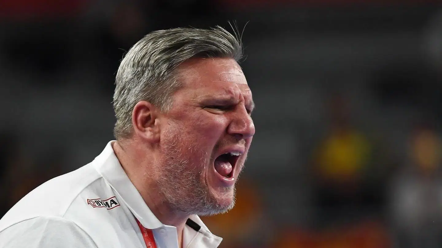 Nicolaj Jacobsens mandskab kommer ikke i kamp i april.