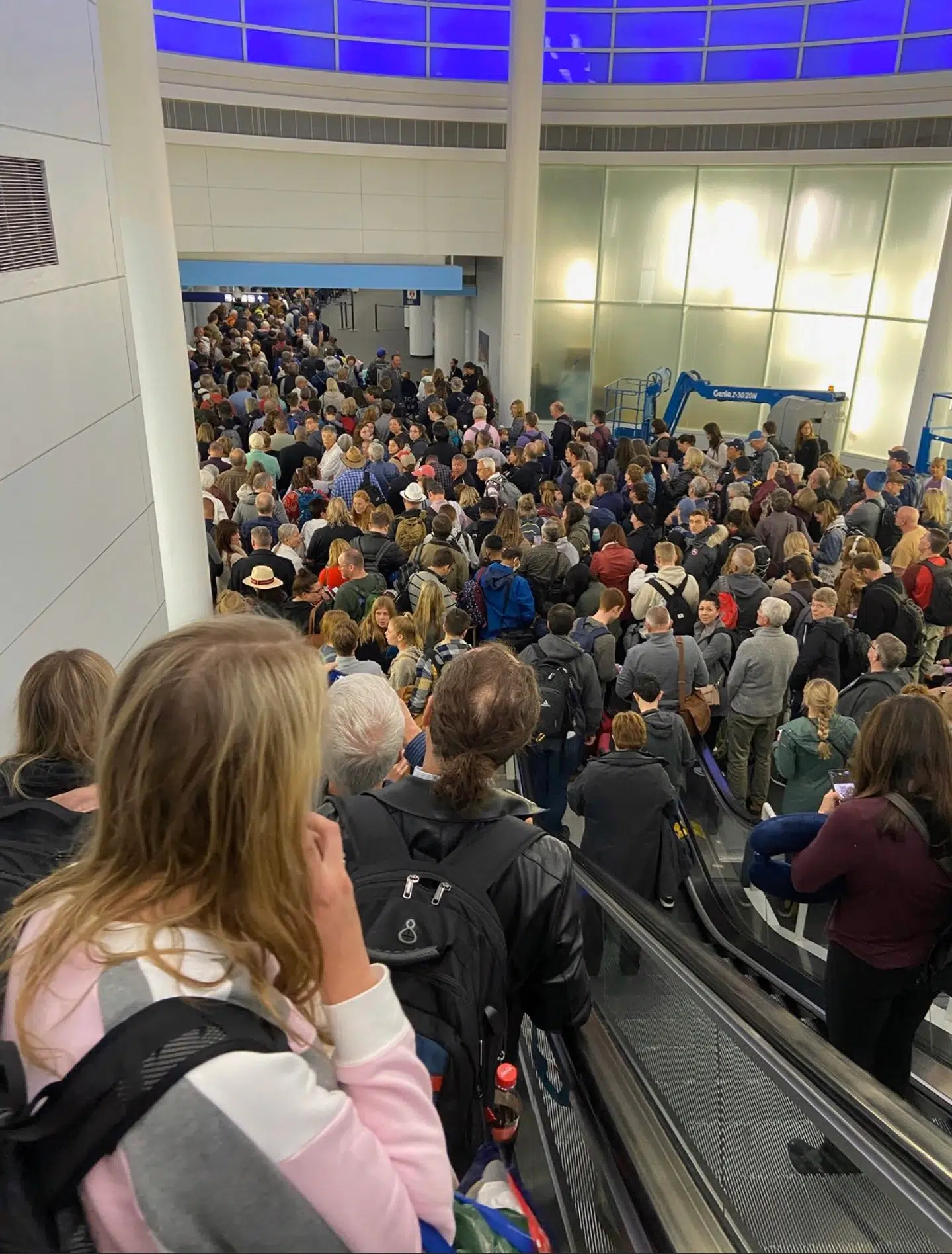 I Chicagos O'Hara lufthavn var der over otte timers ventetid.