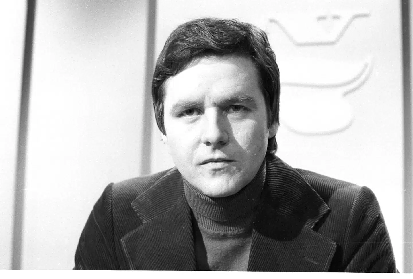 Den populære vært fra tv-avisen, Ole Thisted, som var gift med Karen Thisted.