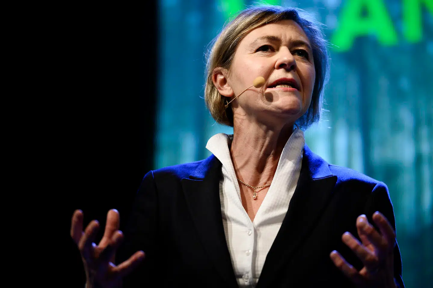 Josephine Fock har været under massiv beskydning de seneste uger. Det har betydet, at over 1.100 medlemmer af Alternativet har forladt partiet, siden hun blev politisk leder den 1. februar. (Foto: Philip Davali/Ritzau Scanpix)