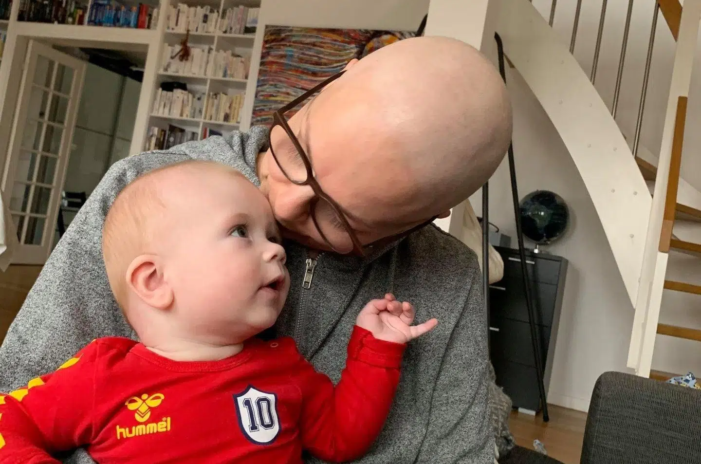 Sine fik diagnostiseret brystkræft i januar 2020 – kun fire måneder efter hun havde født sin yngste søn, Elias. Foto: Privat.