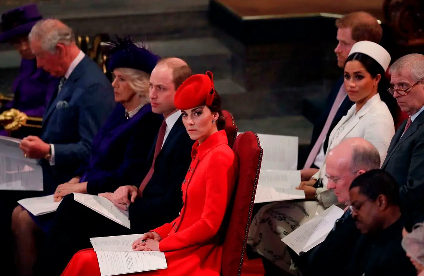 Sådan så det ud ved sidste års Commonwealth Day ceremoni. I år bliver den sidste for Harry og Meghan, mens prins Andrew - som ses yderst til højre - ikke ventes at være tilstede i år.