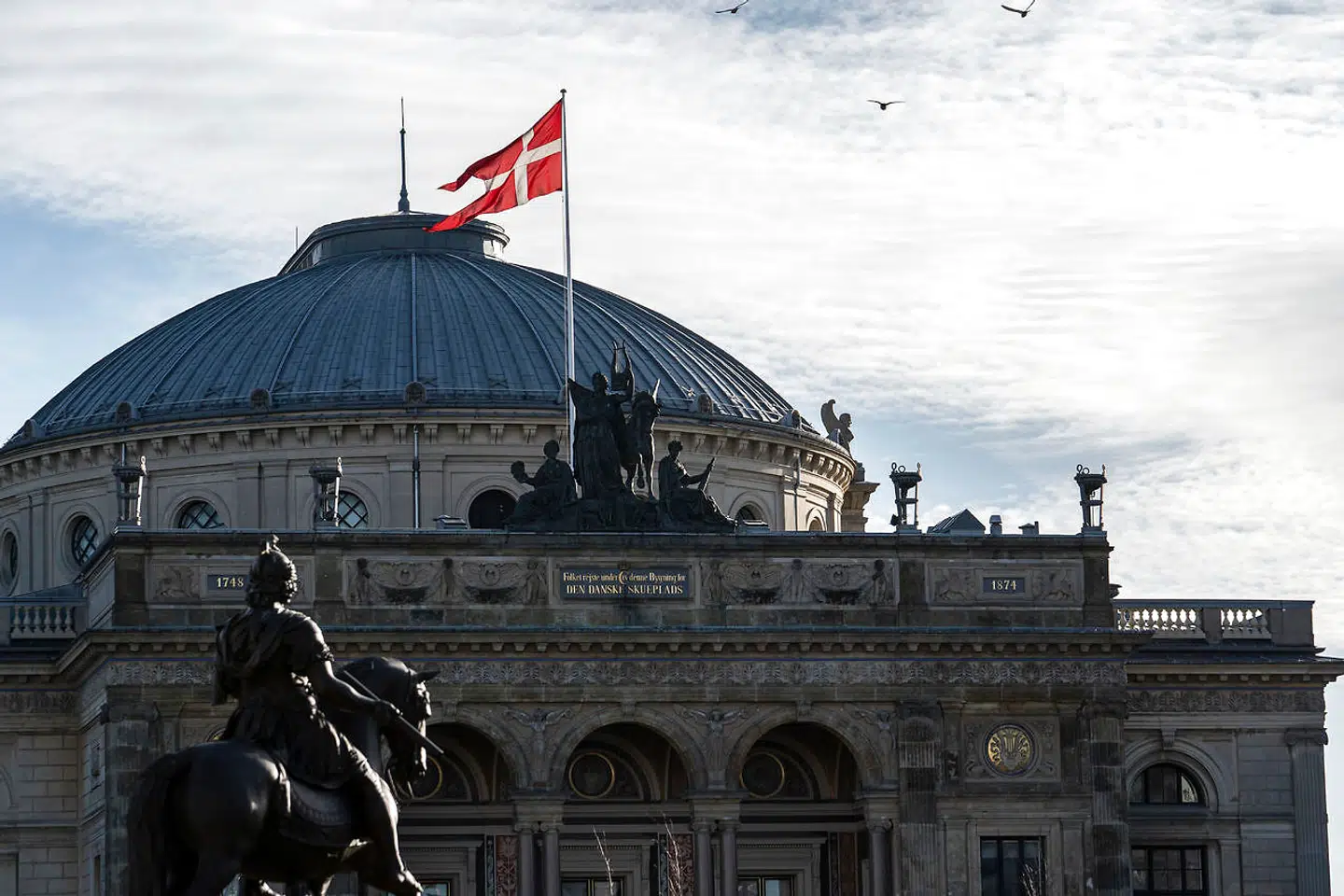 Det Kongelige Teater har valgt at publikummerne kun at bruge hver andet sæde til sine forestillinger.