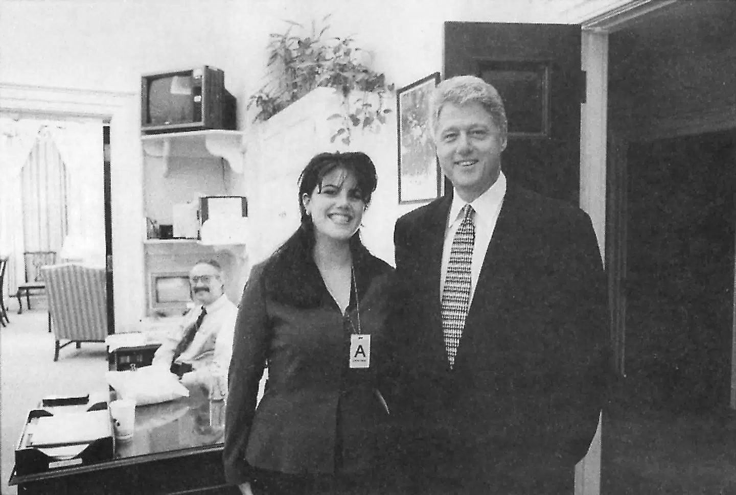 Bill Clinton og Monica Lewinsky fotograferet i Det Hvide Hus i November 1995.