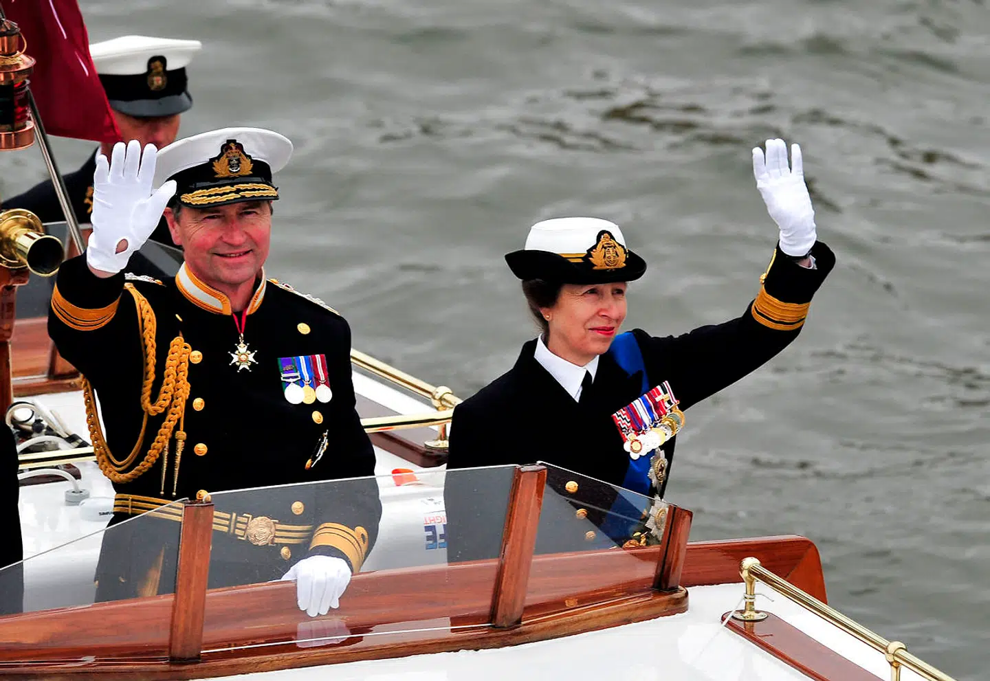 Storbritanniens prinsesse Anne sammen med sin nuværende mand, kommandør Timothy James Hamilton Laurence, ved dronningens diamantjubilæum.
