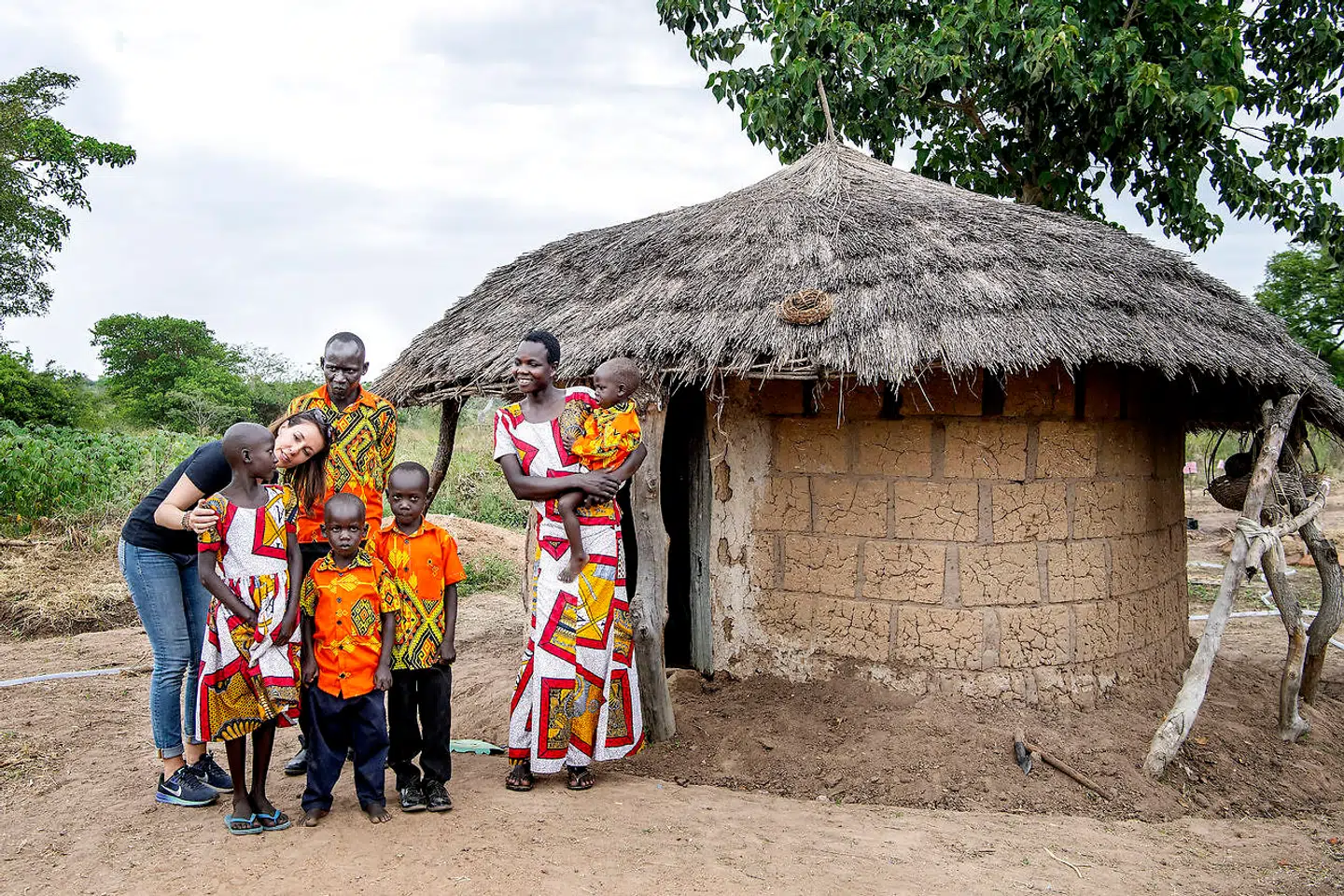 Prinsesse Marie mødte mange stærke kvinder i Uganda, blandt andet Janet, der har lært at plante andre afgrøder, der kan klare sig i Ugandas klima, og som nu kan give sine børn mad to gange om dagen.