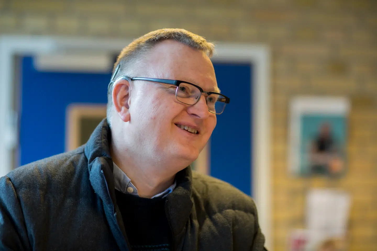 Efter han kan høre igen, er Erik Thonke blevet meget mere social. Han siger, at han er blevet 'en medspiller i livet i stedet for bare en medløber'.