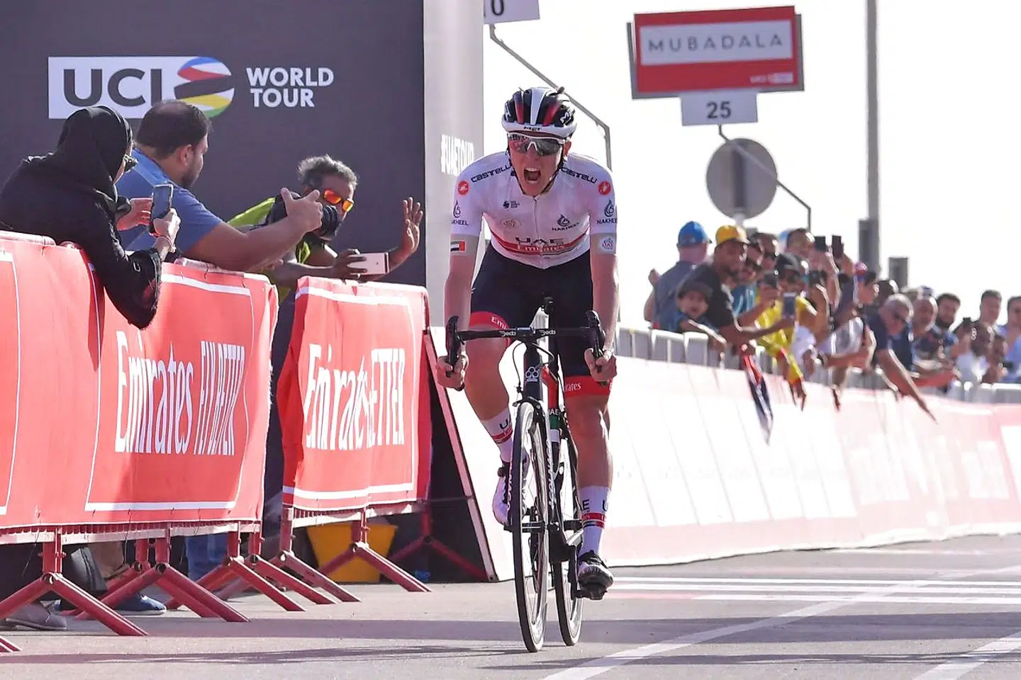 Tadej Pogacar fra Team Emirates vandt 5. etape af UAE Cycling Tour, der nu er blevet aflyst.
