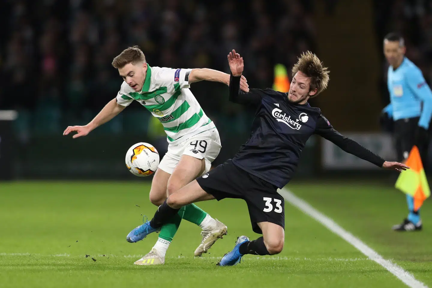 Rasmus Falk og FC København triumferede mod Celtic i Glasgow torsdag aften i returkampen i 16.-delsfinalen i Europa League. Russell Cheyne/Reuters