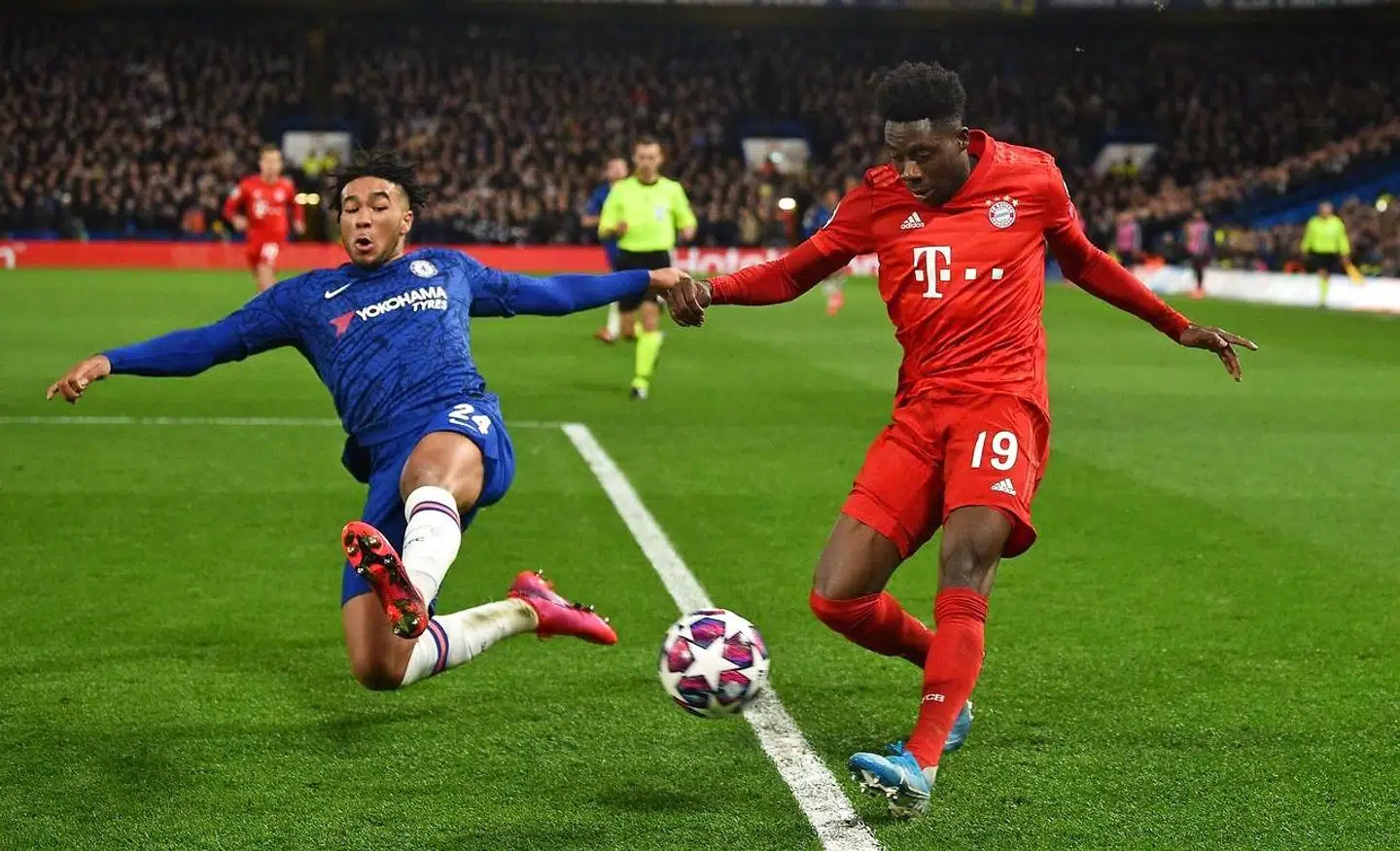 Alphonso Davies i kamp.