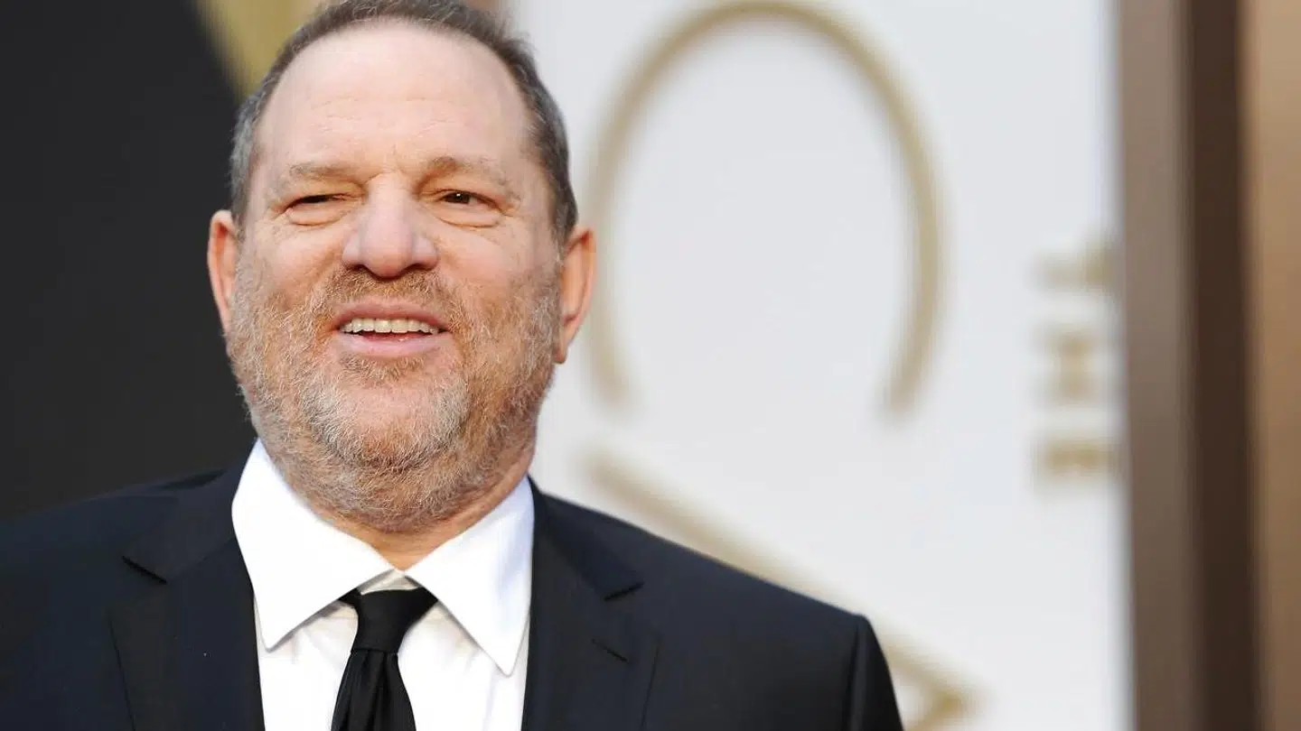 Harvey Weinstein blev mandag kendt skyldig i at have begået seksuelt overgreb og voldtægt.