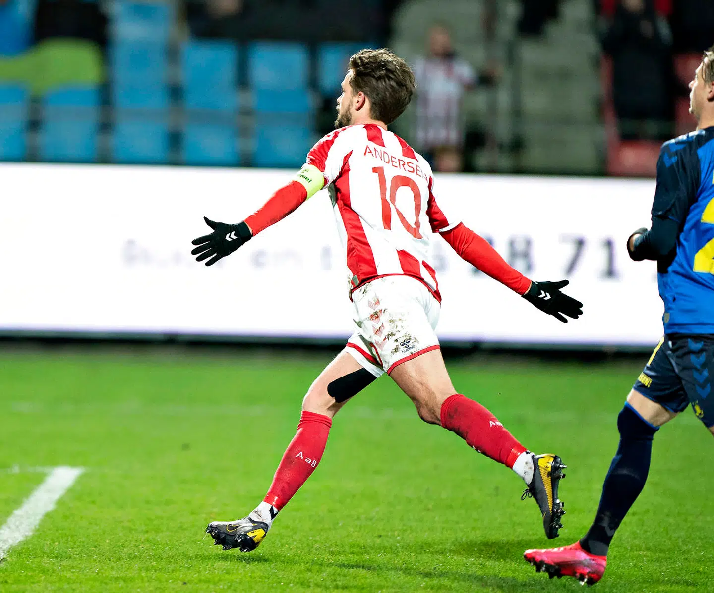 Lucas Andersen scorede sejrsmålet for AaB mod Brøndby, da han scorede på straffespark.
