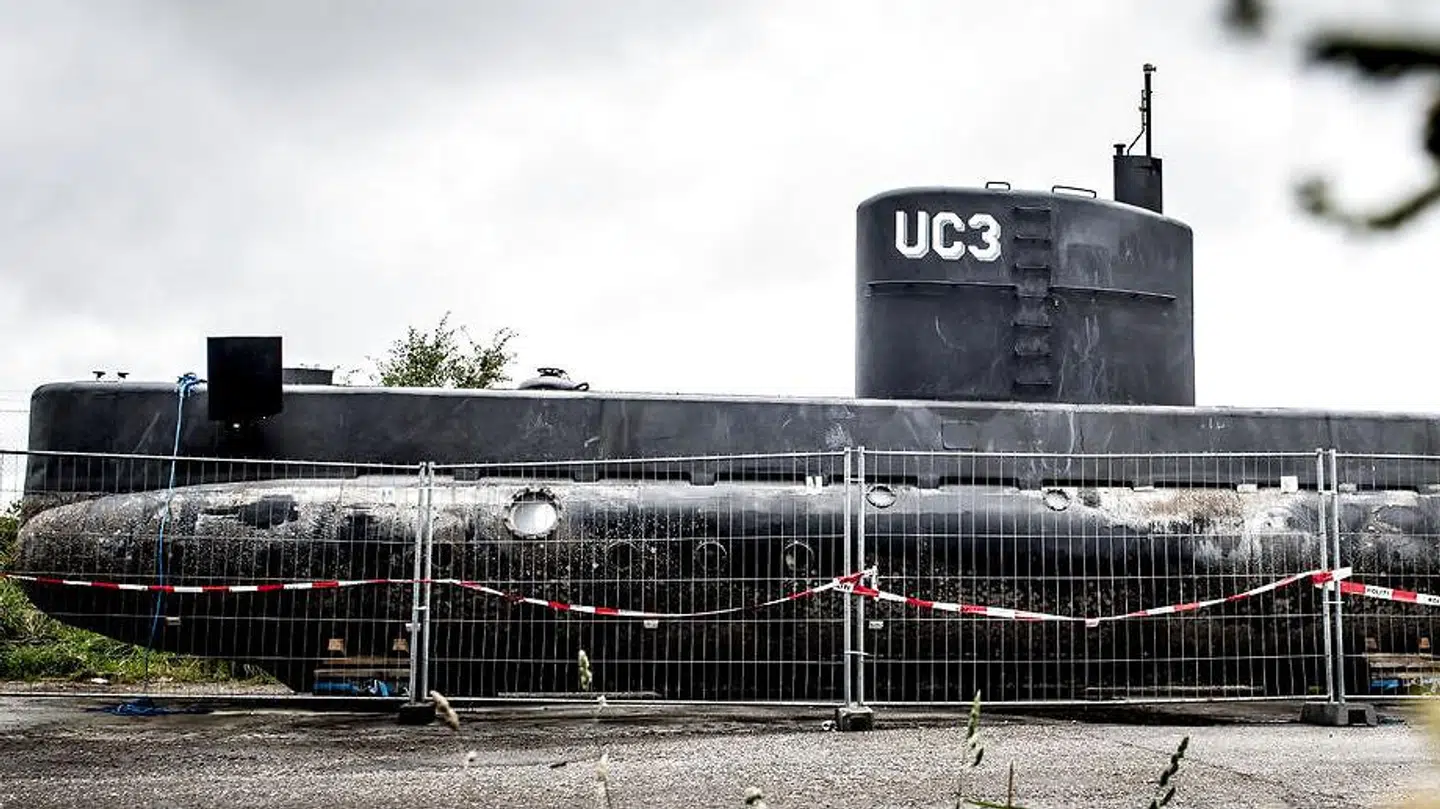 Peter Madsen's ubåd UC3 Nautilus er i politiets varetægt og står bag hegn i Nordhavnen i København mandag den 11. september 2017. Opfinderen Peter Madsen er sigtet i forbindelse med journalisten Kim Walls død. Kim Wall var ombord på ubåden Nautilus sammen med Peter Madsen. Hendes torso blev senere fundet i Køge Bugt.