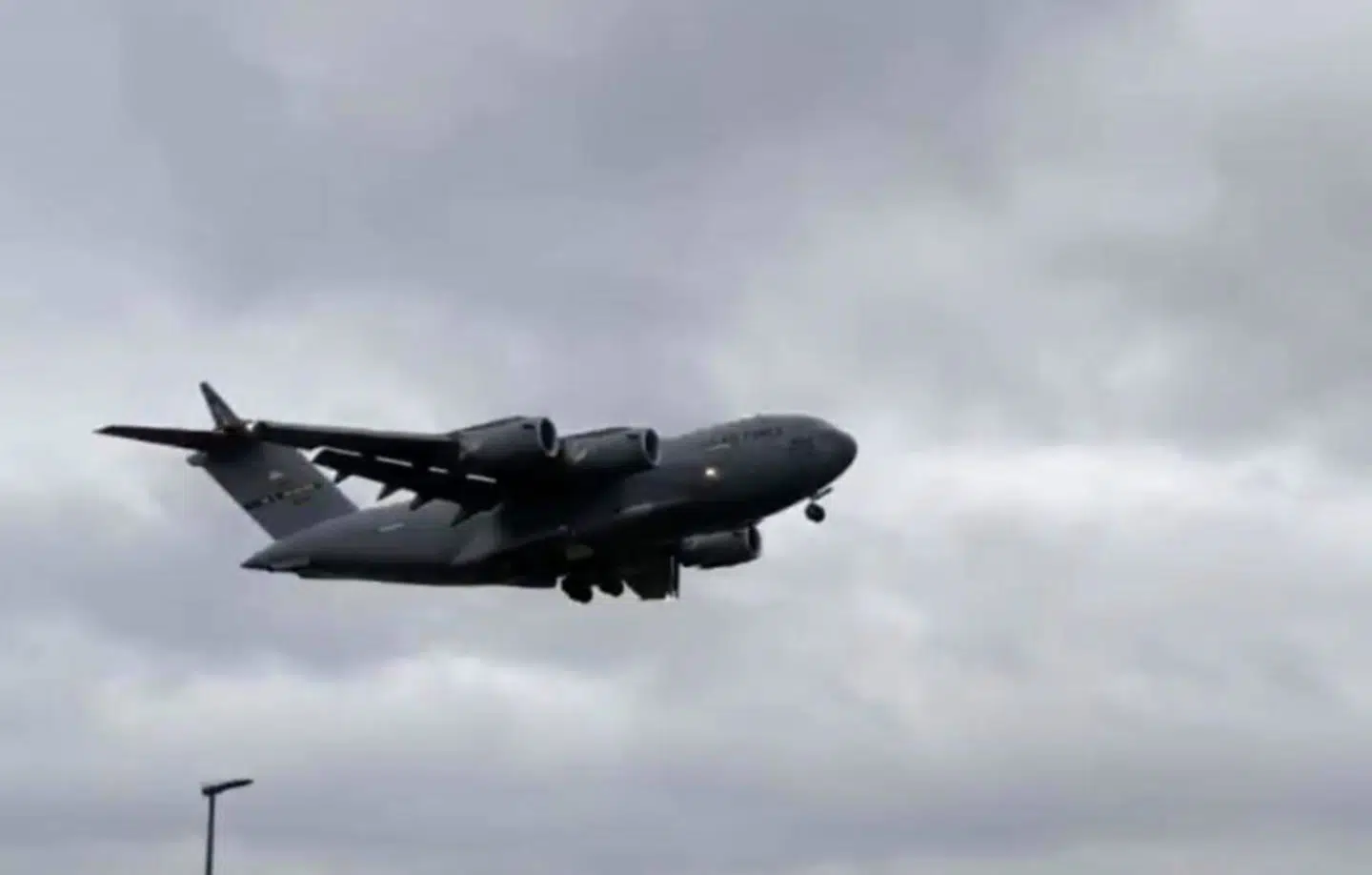 En mystisk gæst besøgte søndag eftermiddag Københavns Lufthavn.