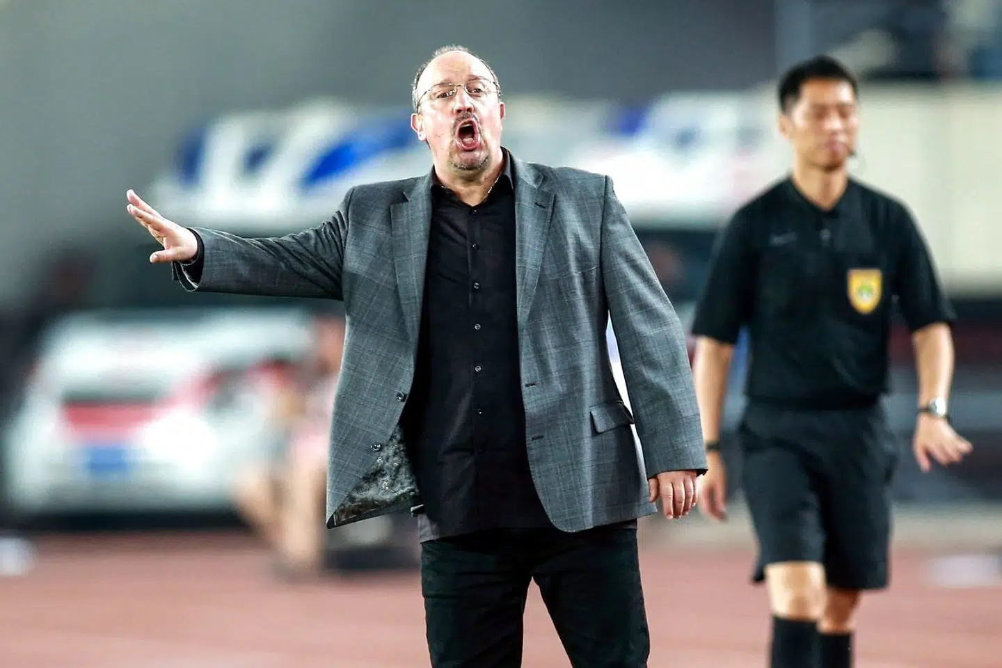 Rafael Benitez er cheftræner i Dalian Professional.