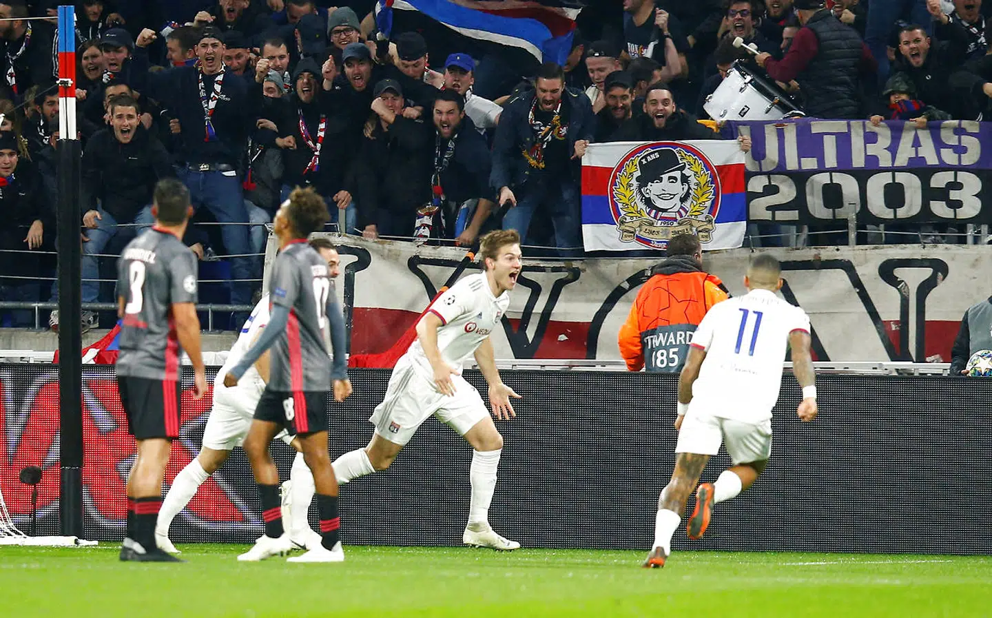 Soccer Football - Champions League - Group G - Olympique Lyonnais v Benfica - Groupama Stadium, Lyon, France - November 5, 2019 Olympique Lyonnais' Joachim Andersen celebrates scoring their first goal REUTERS/Emmanuel Foudrot