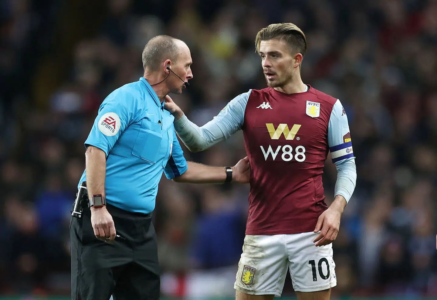 Aston Villa-anfører, Jack Grealish, er angiveligt på vej til Manchester United.