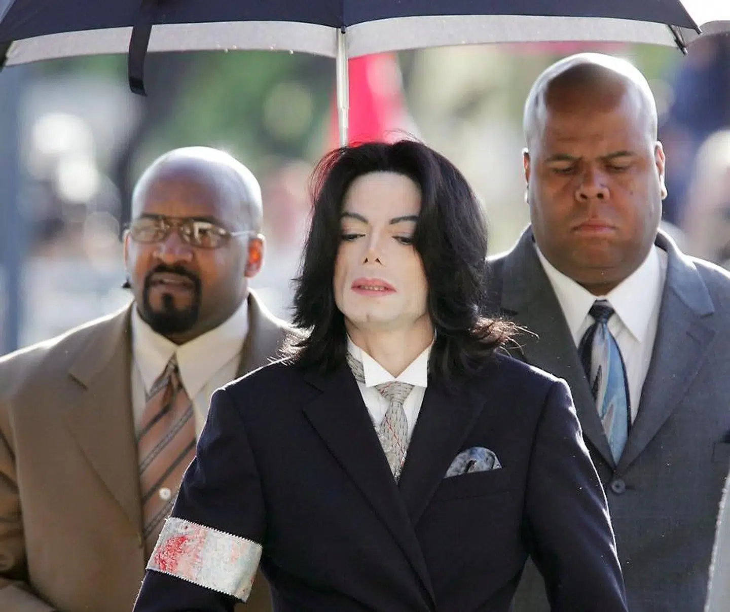 Michael Jackson under retssagen i 2005.