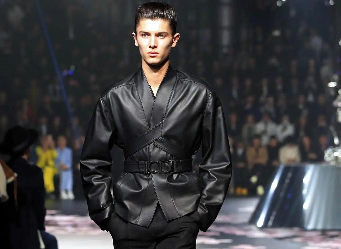 Prins Nikolai under et modeshow for Dior i Tokyo i 2018. (Foto: Scanpix)