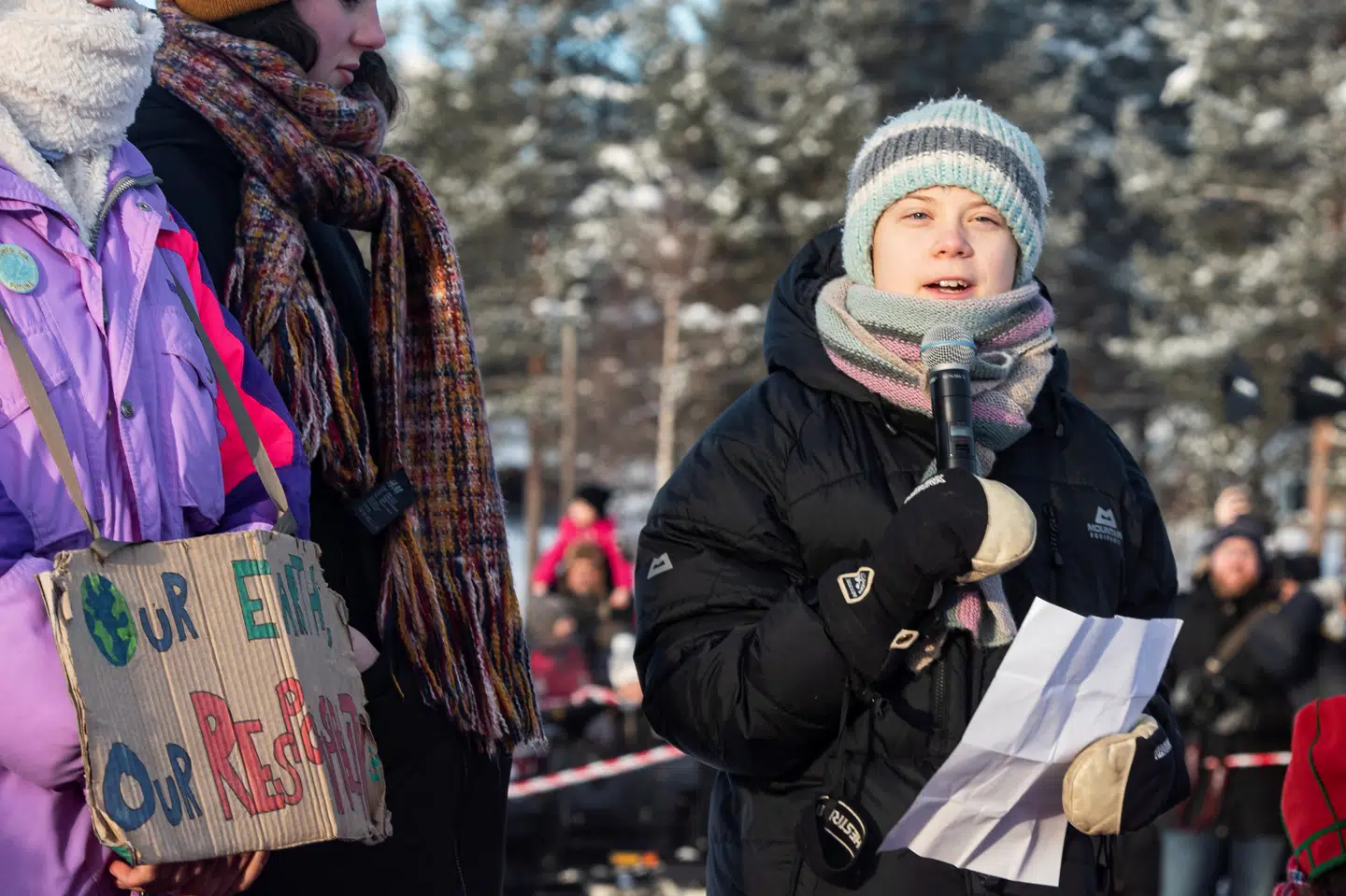 Den britiske tv-station BBC vil lave en tv-serie med klimaaktivisten Greta Thunberg. Her ses Greta Thunberg i sidste uge holde tale i sit hjemland, Sverige. Tt News Agency/Reuters