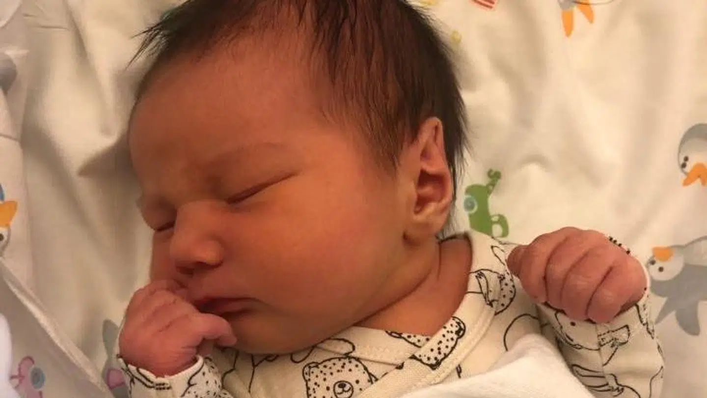 Her lille Marie, der ved fødslen vejede 4130 gram og mølte 53 centimeter.