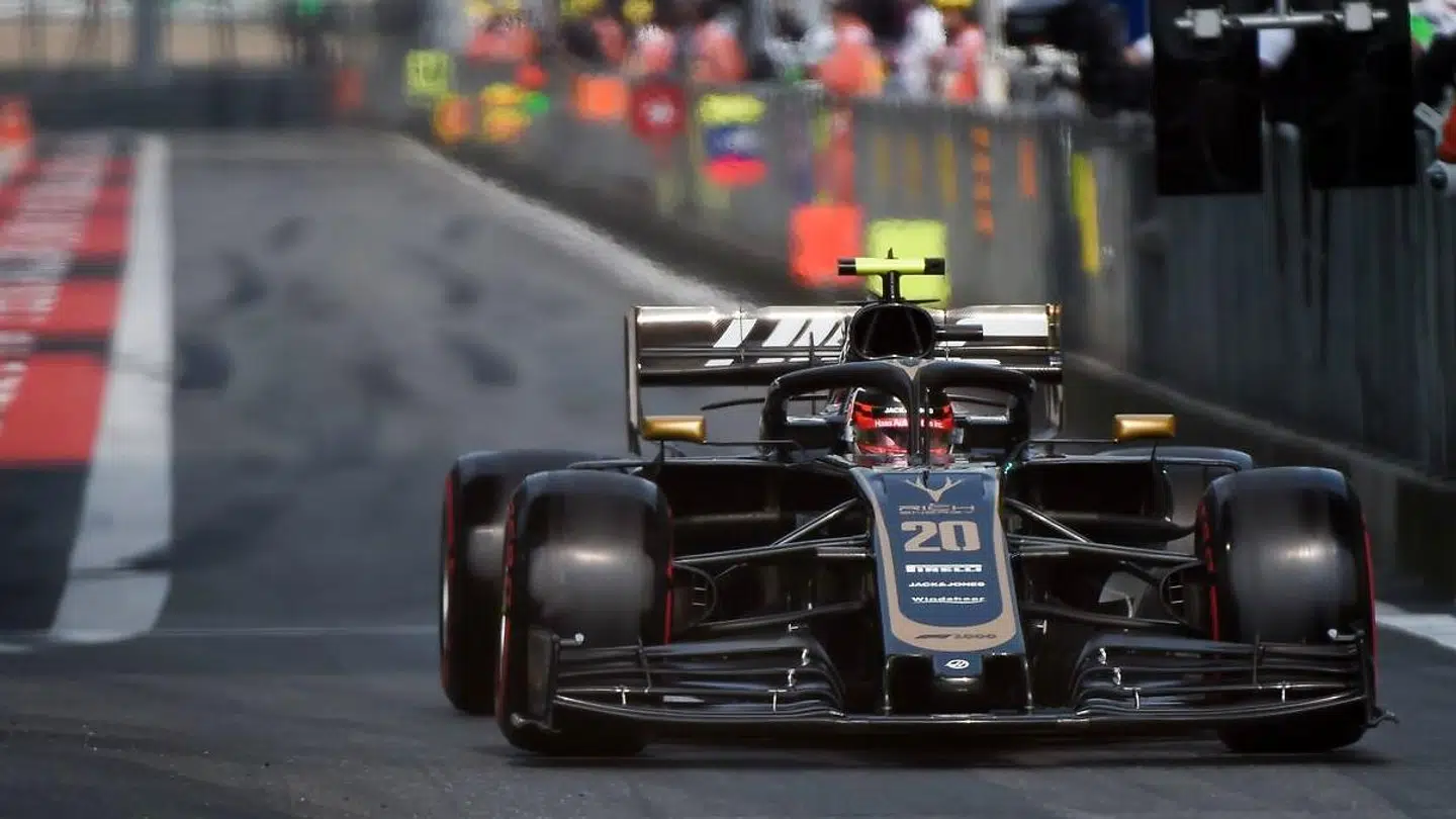 Kevin Magnussen kører ved Kinas Grand Prix i Shanghai, 12. april 2019.