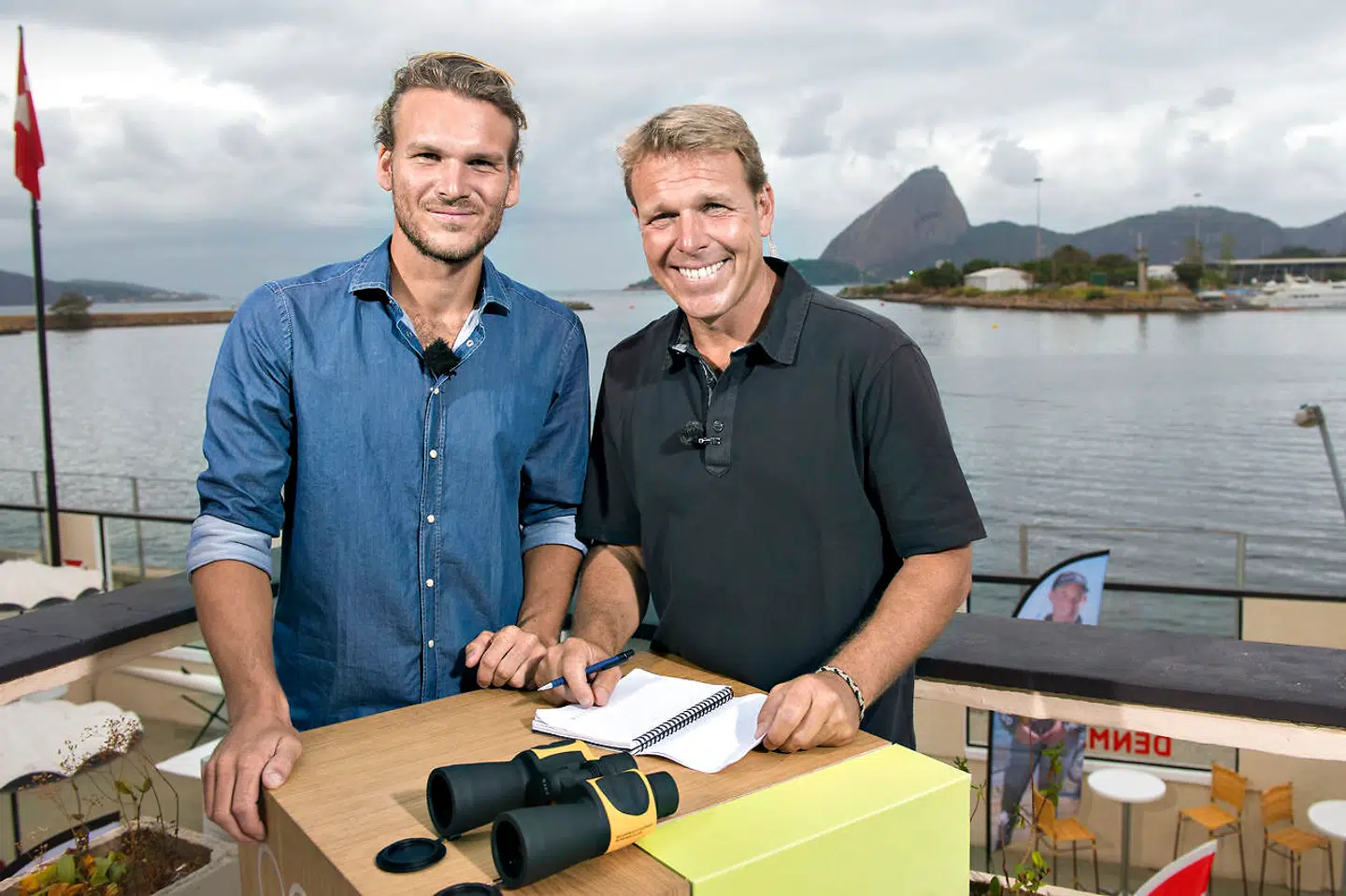 Mikkel Beha og sønnen Emil.