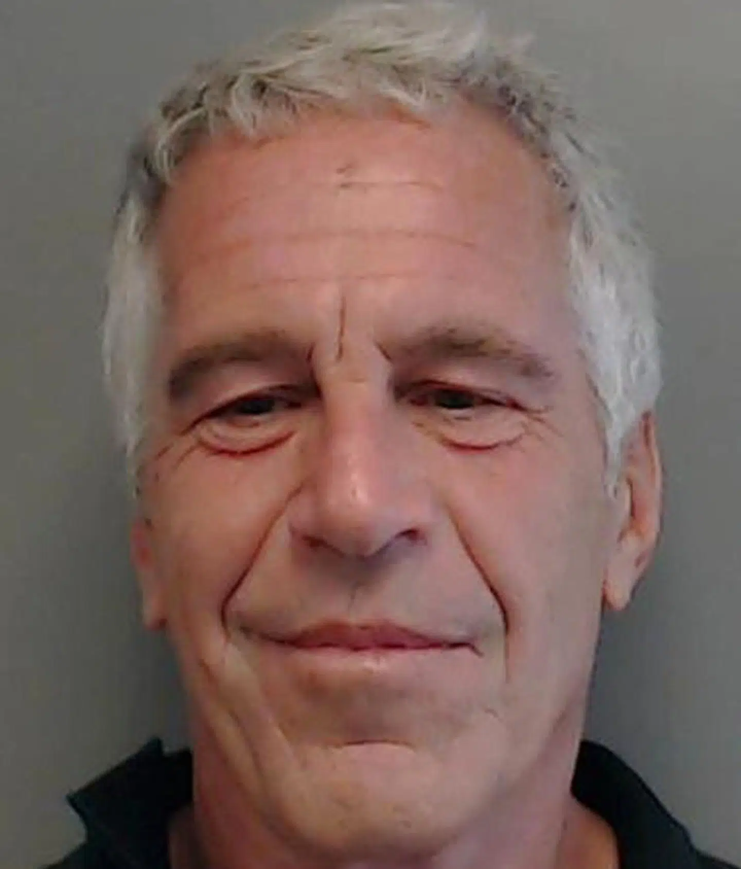 Jeffrey Epstein var en amerikansk finansmand - og dømt seksualforbryder. Han døde i august 2019.