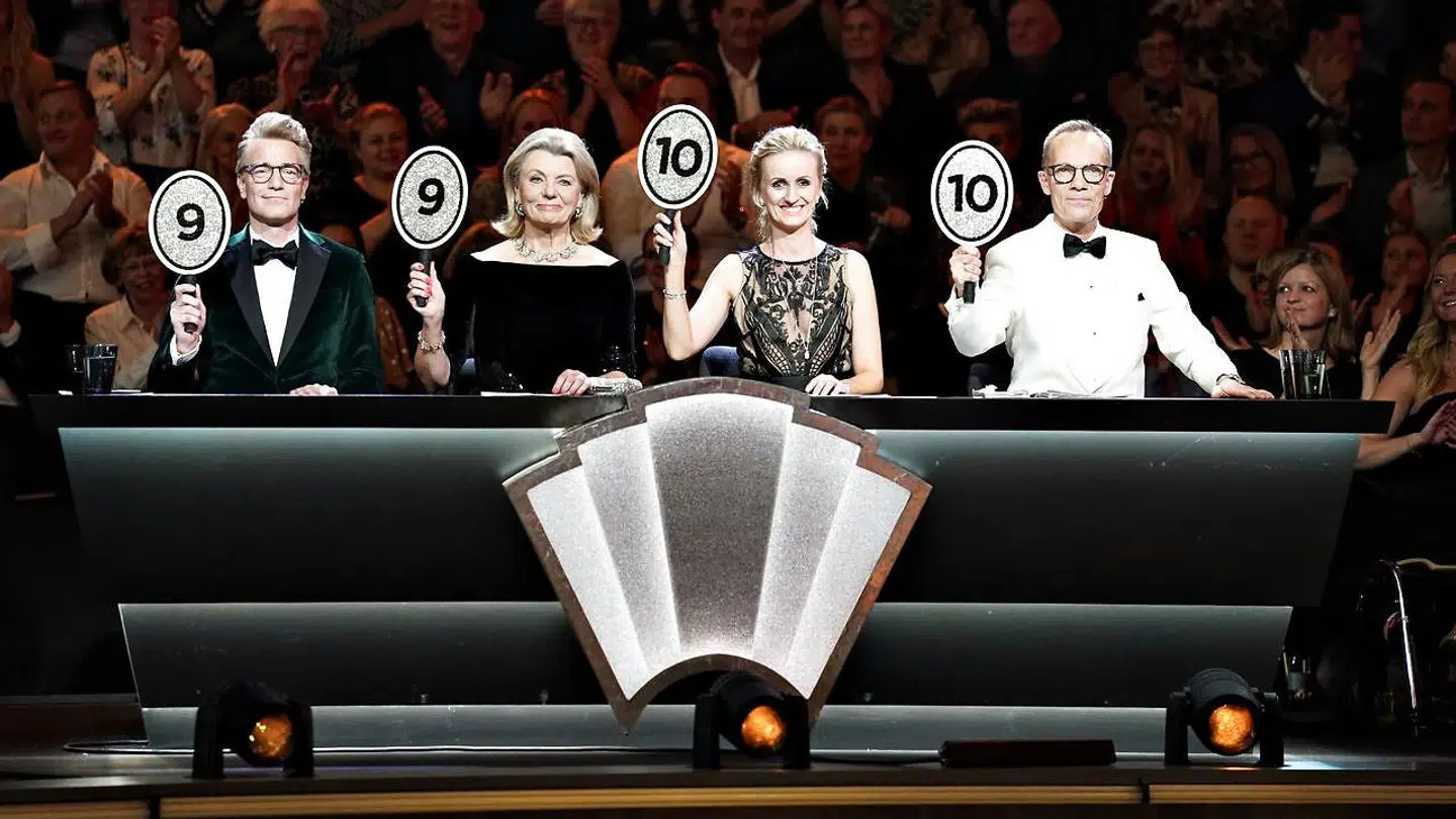 Vild med Dans-dommerne Jens Werner, Anne Laxholm, Marianne Eihilt og Nikolaj Hübbe ses her ved finalen i "Vild med Dans" i Forum Horsens.